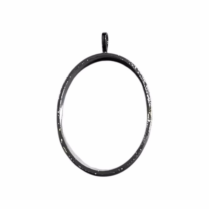 لاکت گردنی استیل بیضی بدون کفه نقره ای 3 در 4 سانت