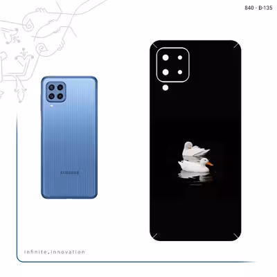 برچسب پوششی ماهوت مدل Duck مناسب برای گوشی موبایل سامسونگ Galaxy M22