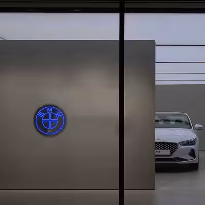 چراغ دیواری نئون دیزاین طرح Bmw-BL_BL