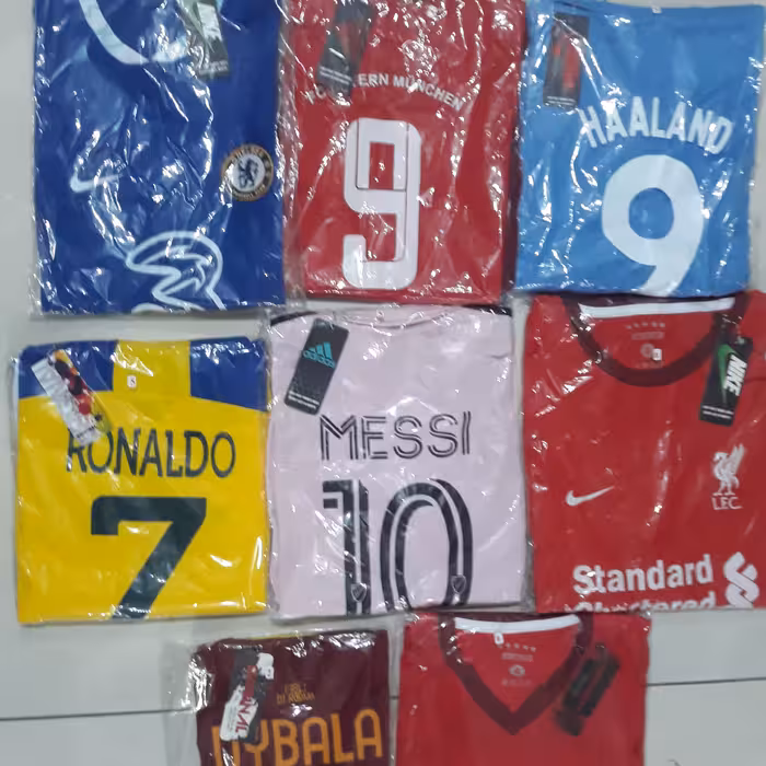 پیراهن و شور ت کیت ورزشی بزرگسال باشگاهی