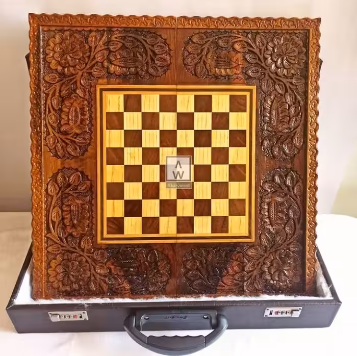 تخته نرد معرق چوبی دور منبت شطرنجی کد 102249