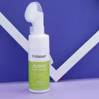 فوم شست و شوی صورت اکتی ویت Vitalayer ویتالیر 150 میل مناسب پوست چرب و مختلط 92172