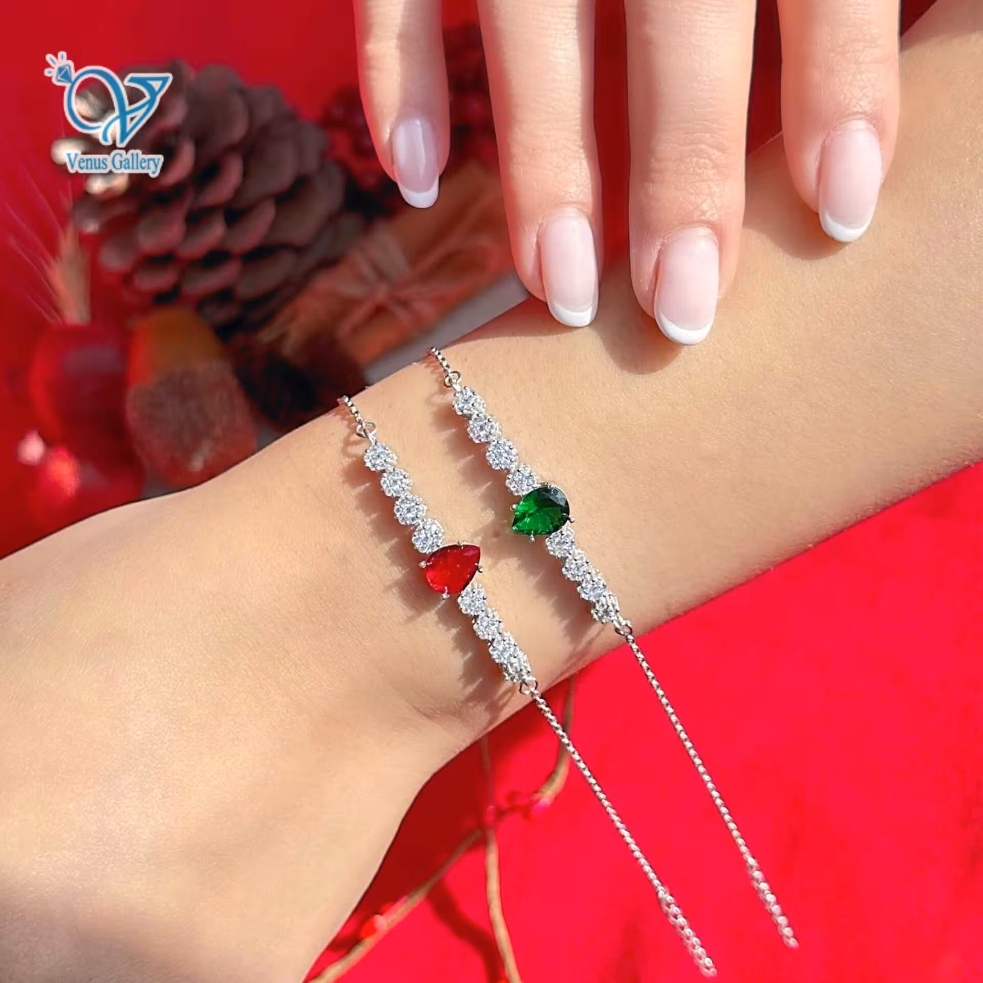 دستبند نقره زنانه ترکیب فلاور و نگین اشکی رنگ سبز طرح طلا کد 3274