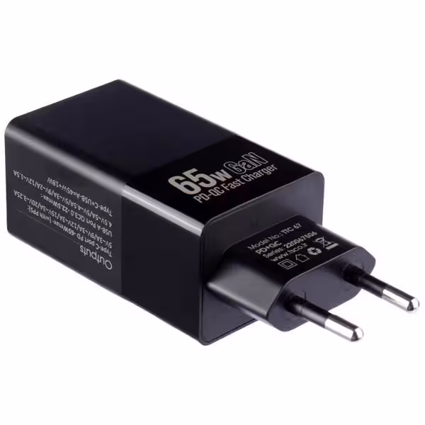 شارژر دیواری 65 واتی تسکو مدل TTC 67 همراه با کابل PD