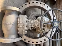 شیر سوزنی 8 اینچ ساکت کلاس 600 از جنس TRIM CF8  STEM CF8  DISC CF8 BODY CF8