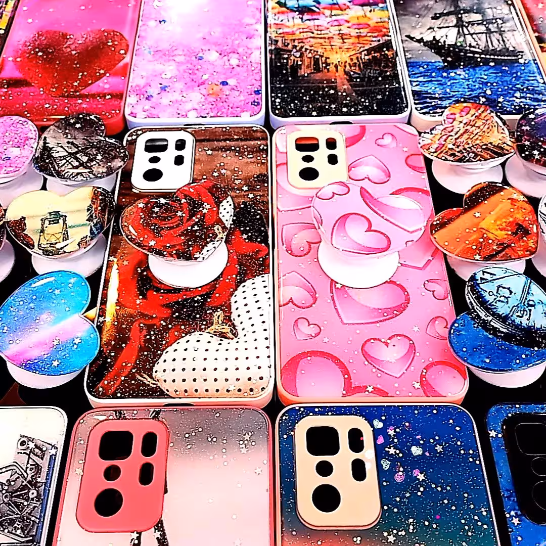 گارد طرح اکلیلی برای گوشی آیفون XS به همراه پاپ سوکت