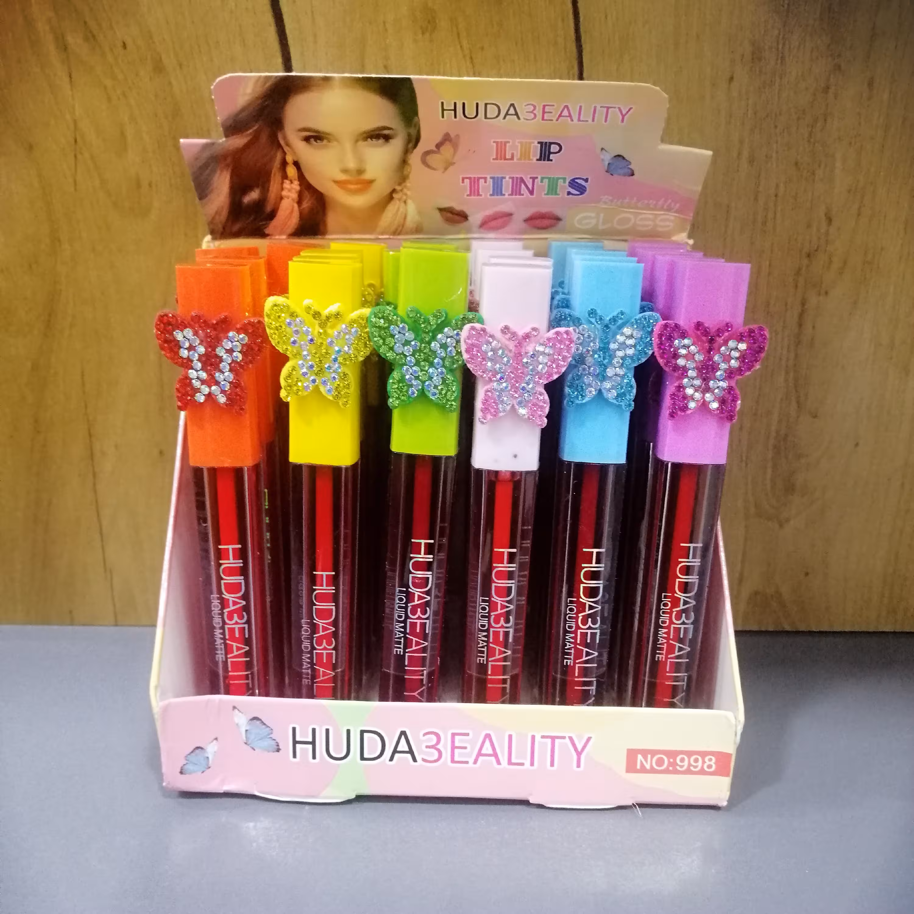 تنت لب پروانه ای