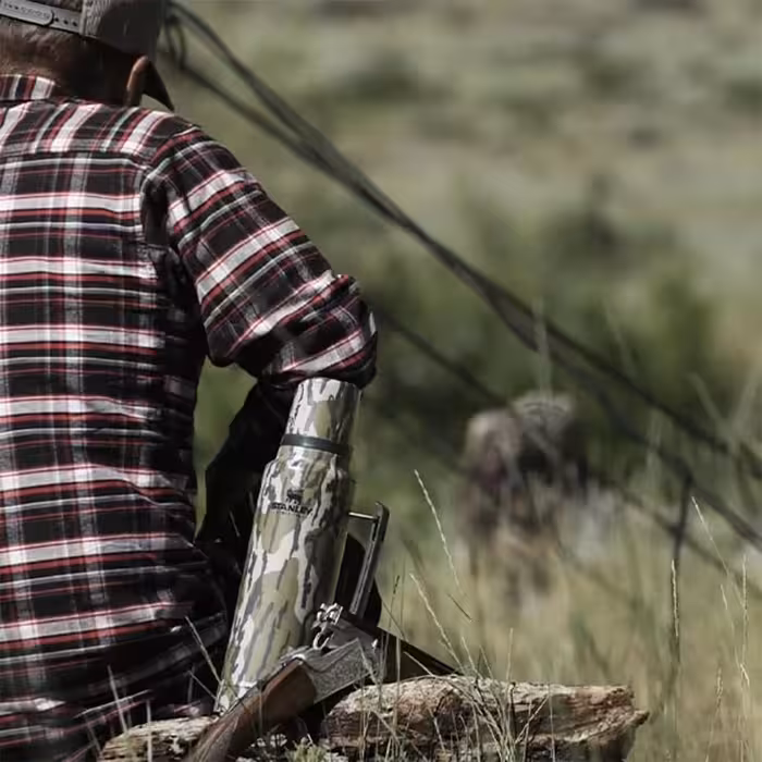 فلاسک استنلی مدل Classic Legendary Bottle کد F2023 گنجایش 1 لیتر