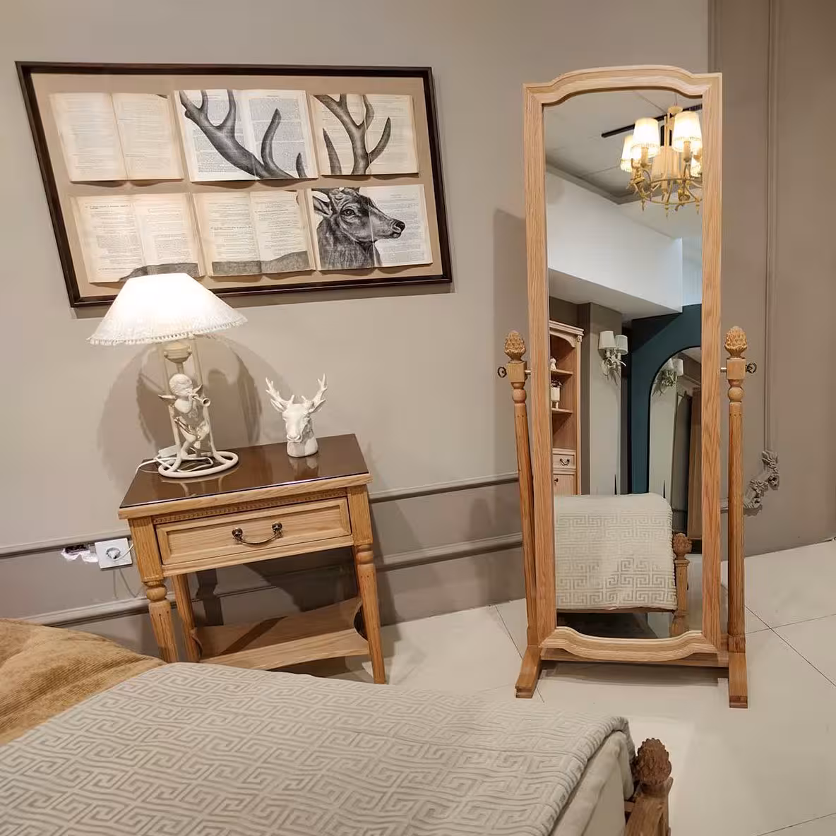 آینه پایه دار چوب بلوط بالسا