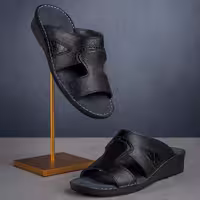 کفش صندل چرم مردانه کد SD005BK رنگ مشکی