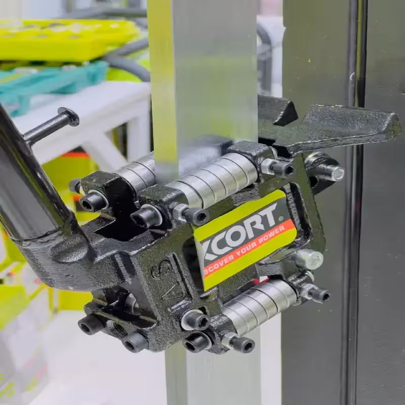 کاشی بر اکسکورت