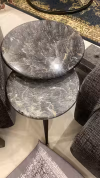 3 عدد میز جلو‌مبلی رزینی بسیار مقاوم و در طرح و رنگ مختلف قابل سفارش می باشد