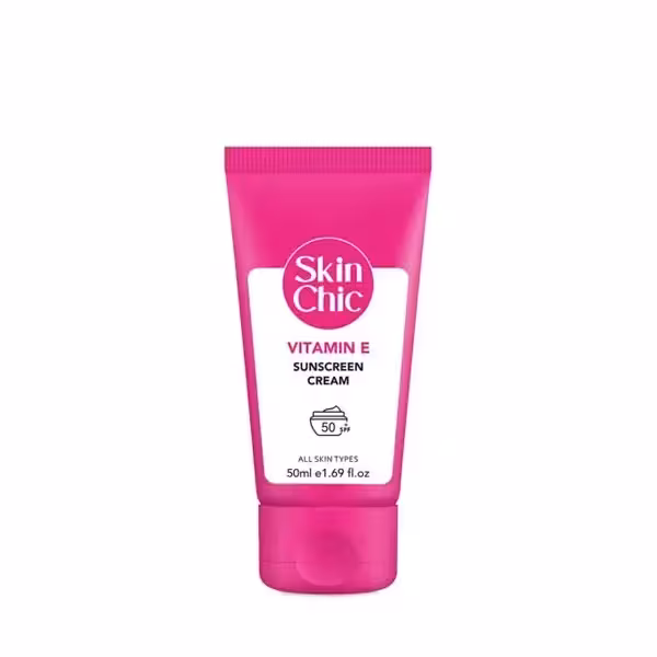 کرم ضد آفتاب ویتامین E اسکین شیک Skin Chic حجم 50 میل