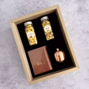پک هدیه نغمه انار و شعر شب یلدا شامل دیوان حافظ، انار مسی و آجیل تازه