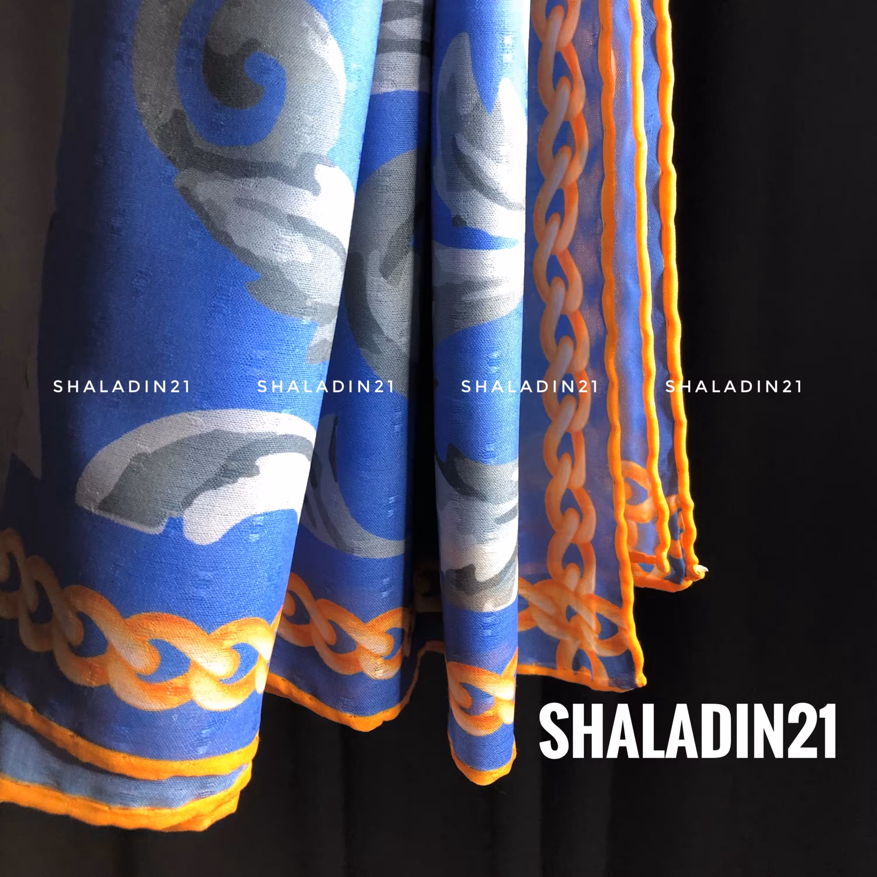 روسری نخی دور دست دوز آبی در سه رنگ