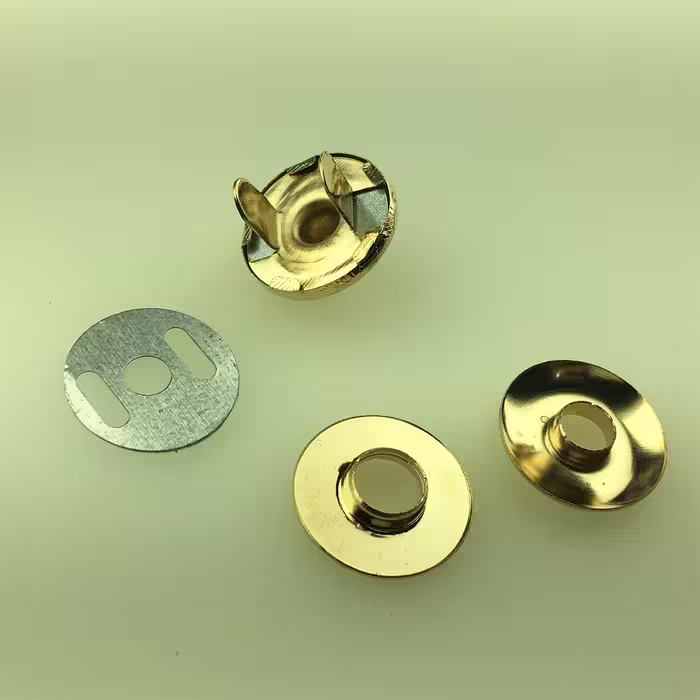 دکمه چرم دوزی کد GOL5 بسته 5 عددی