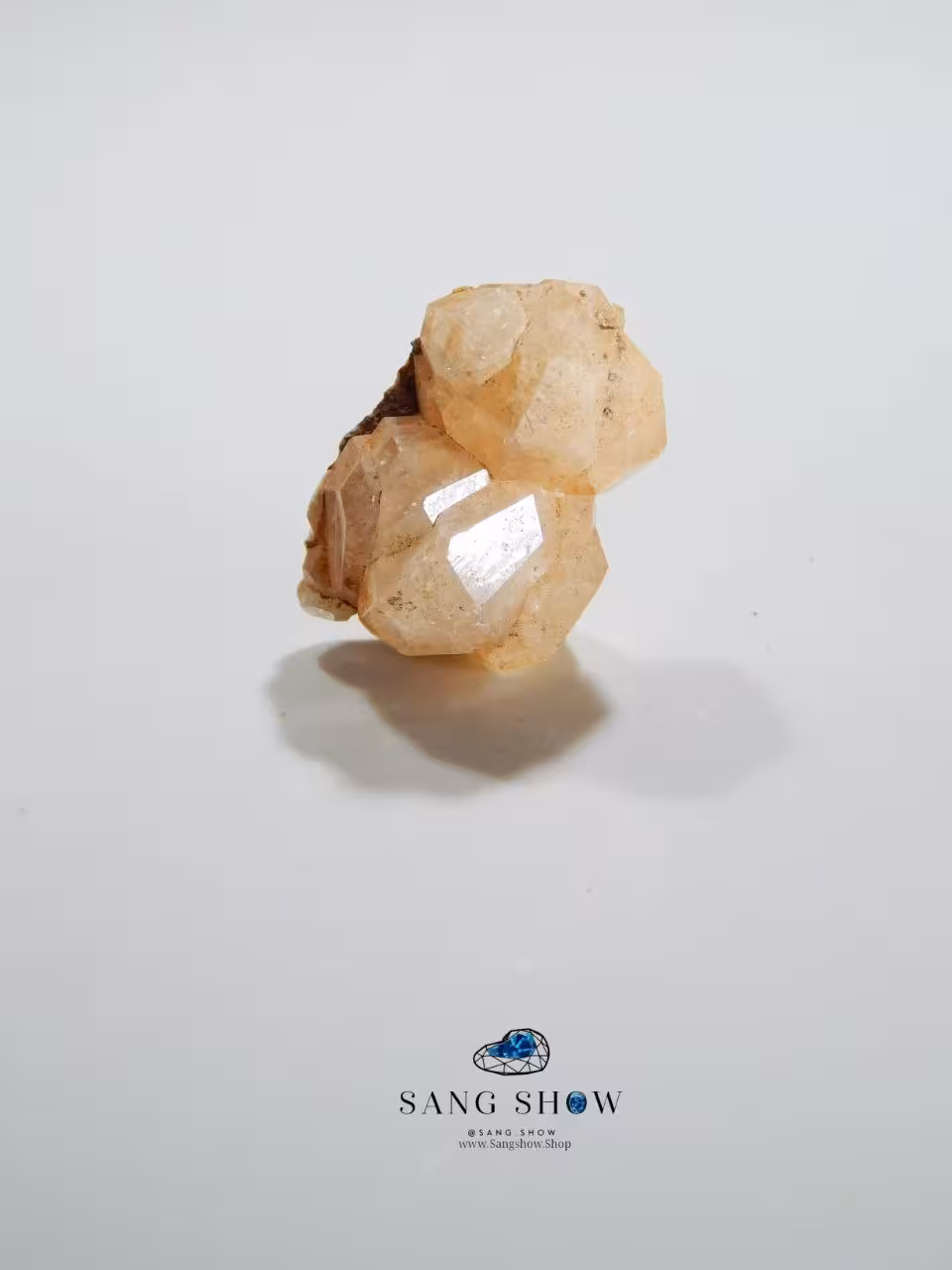 بلور چند وجهی سنگ آنالسیم S326