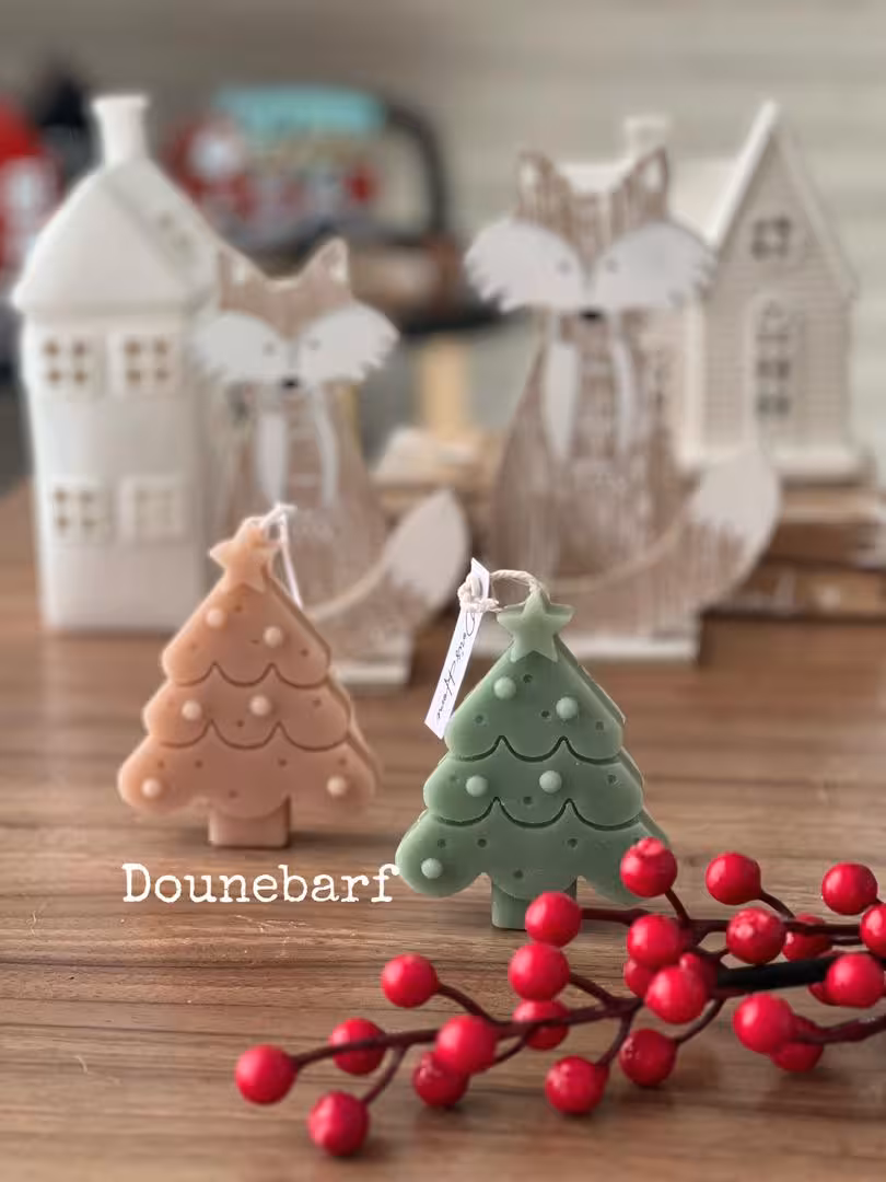 شمع درخت تزئین شده