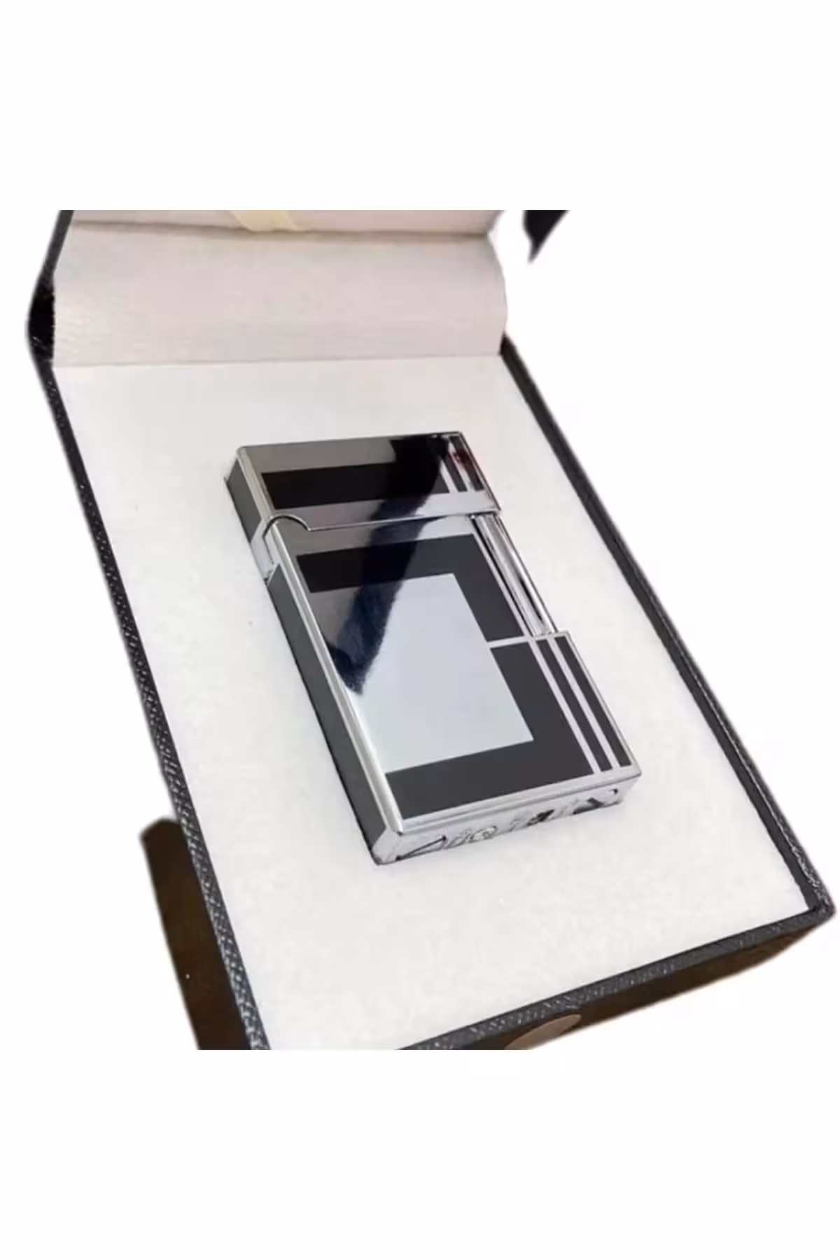 فندک گازی اورجینال دیزلی وین دیزل مدل دیزاین دیوپونت - 9595