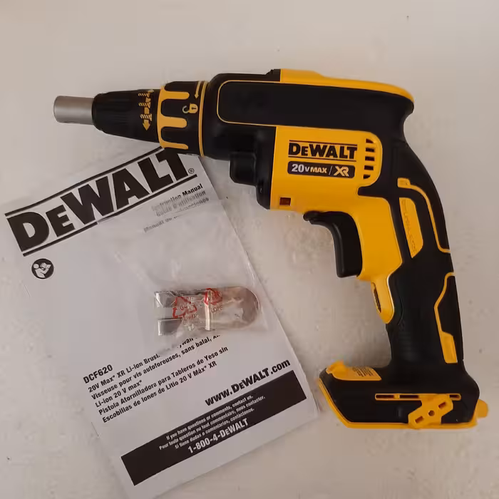 اسکروگان شارژی دیوالت  مدل dcf620 تنه خالی