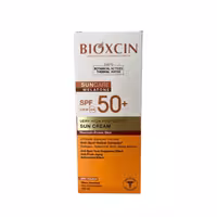 کرم ضد آفتاب بی رنگ ضد لک بیوکسین مناسب پوست های مستعد لک با spf 50 حجم 150 میل Bioxcin
