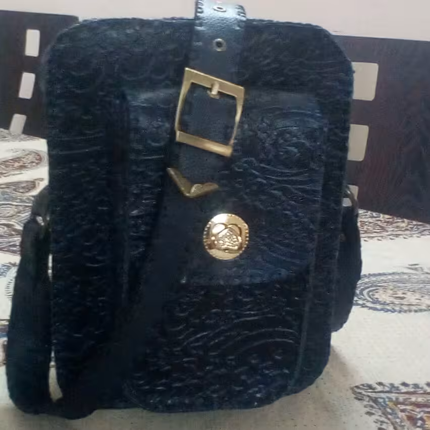 کیف چرم طبیعی دست دوز