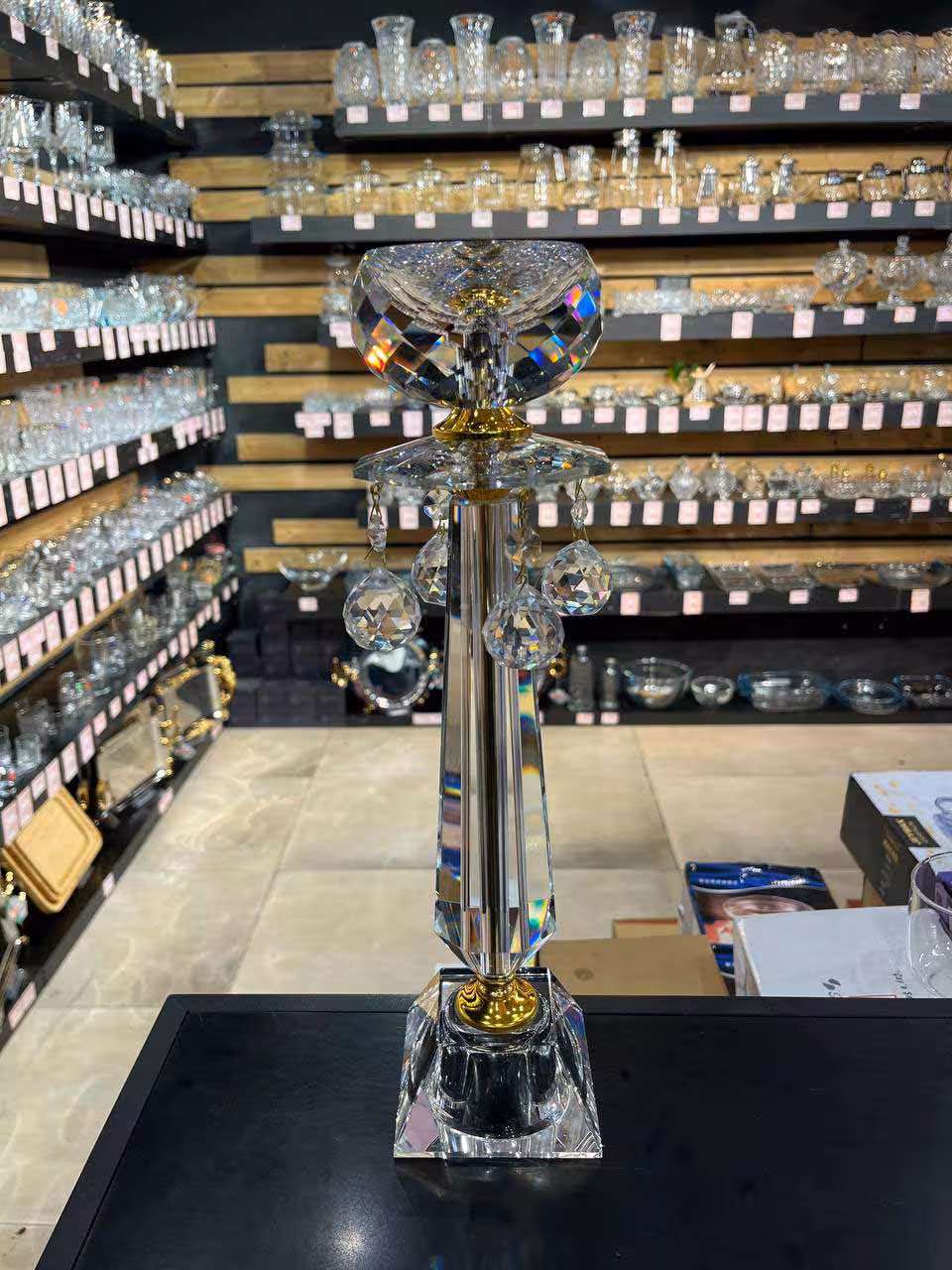 شمعدان زنبوری سفید