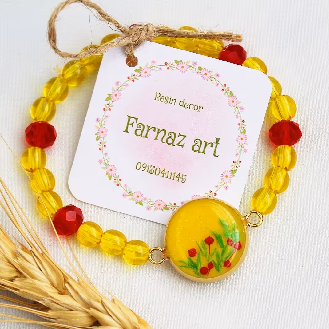 دستبند رزینی دستساز 