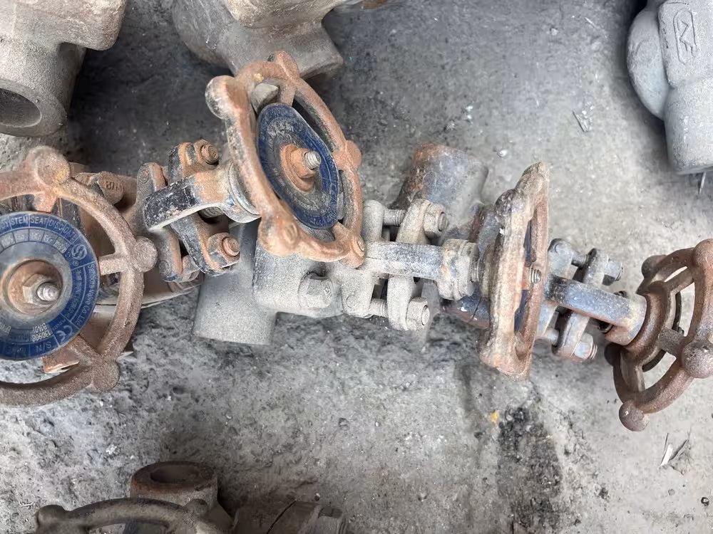 شیر سوزنی 3/4 اینچ ساکت ولد کلاس 800 از جنس  SAET CR13  STEM F6A DISC CR13 BODY A105N