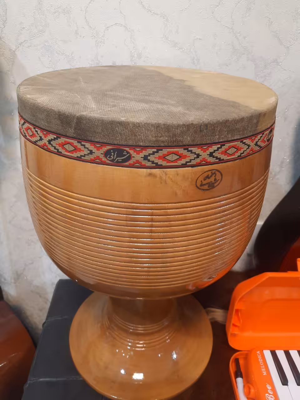 تنبک شیرانی تک مهر  چوب ی تیکه گردو