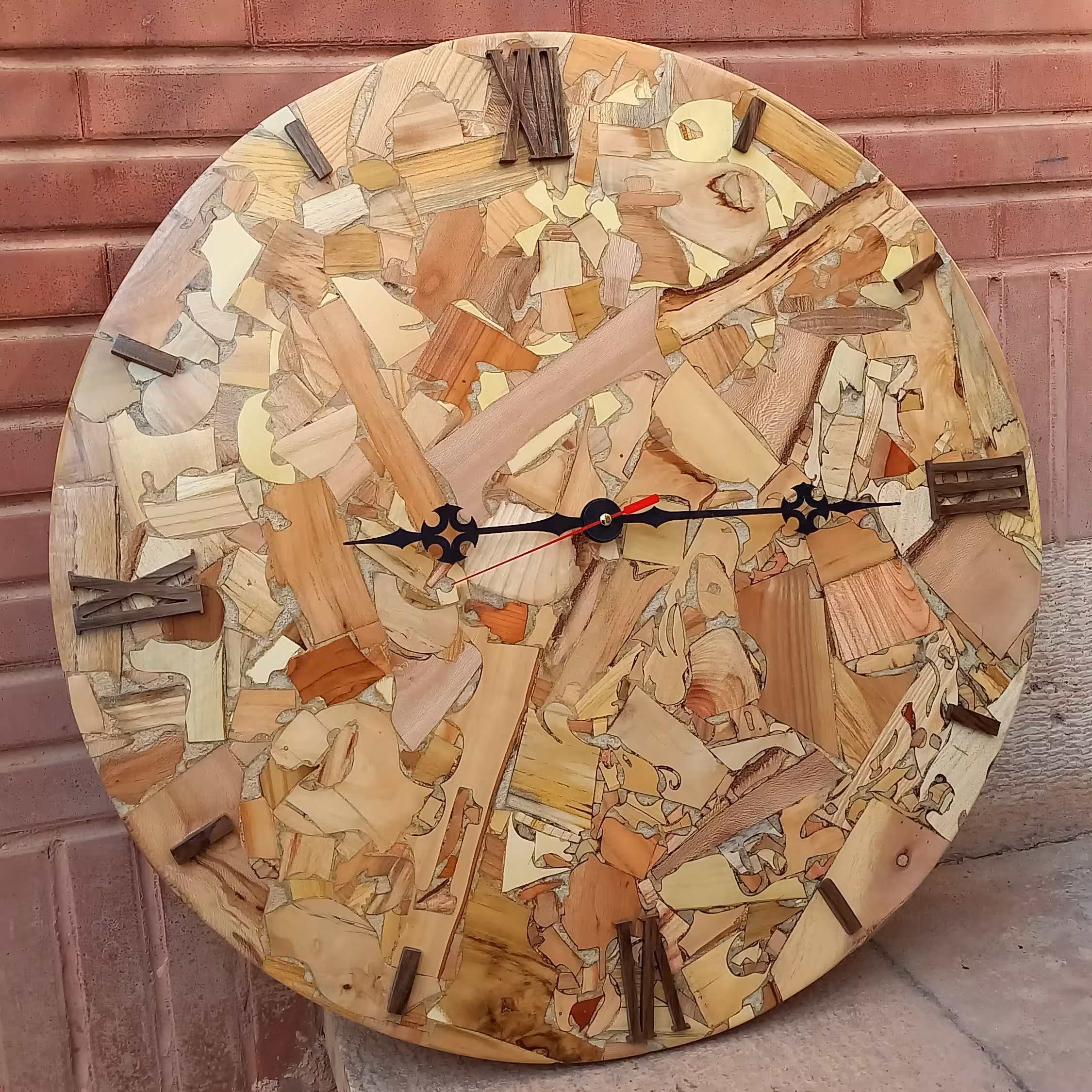 ساعت دیواری دستساز تمام چوب 