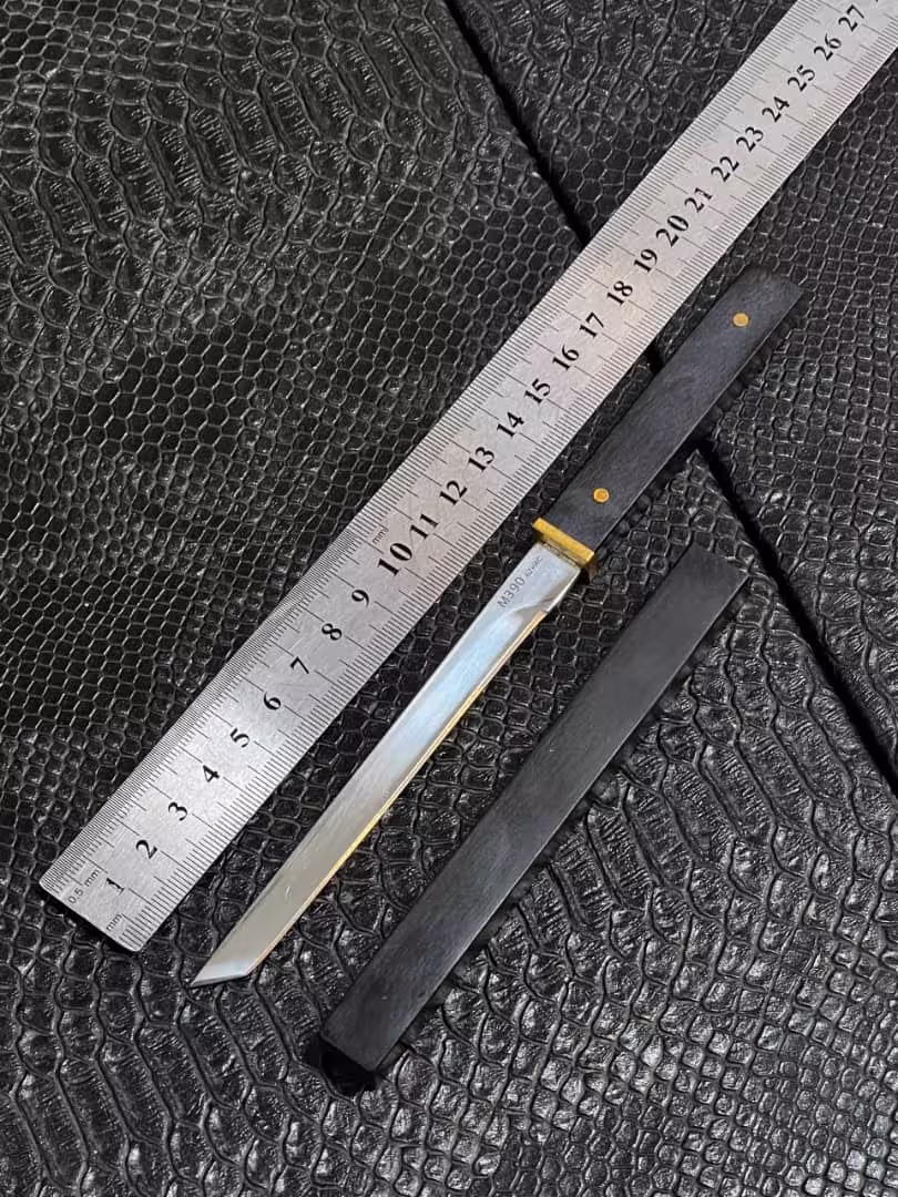 کارد تانتویی m390 تیغه استیل فولاد ،ضد زنگ در حد تیغ تیز کار به صورت مخفی