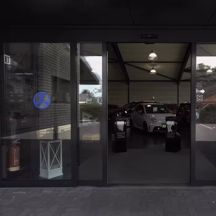 چراغ دیواری نئون دیزاین طرح Benz_BL