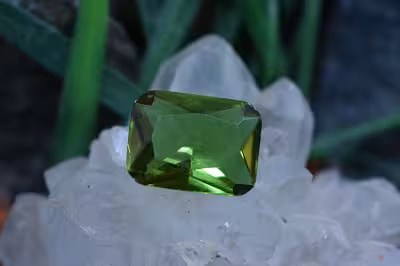 زولتانیت(مصنوعی)