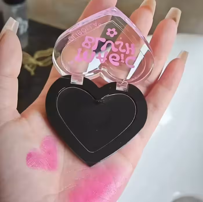 رژگونه قلبی سیاه olibolla تینت جادویی لب و گونه