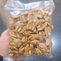 گردو ایرانی نیم کیلویی