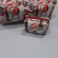 جای هندزفری طرح لوازم آرایش 