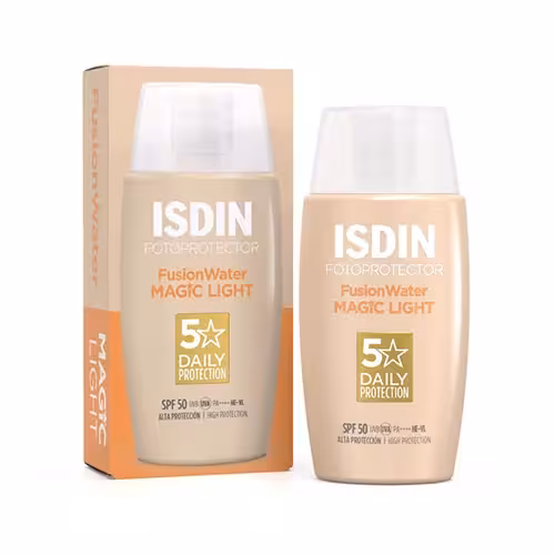 ضد آفتاب ایزدین مجیک فیوژن واتر رنگ لایت SPF50 مدل MAGIC Light حجم 50 میل