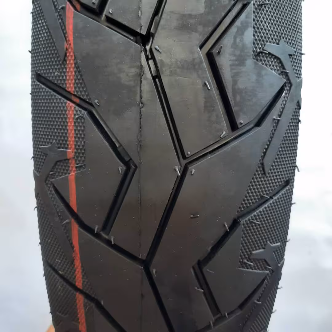 تایر ( لاستیک ) 100/80/17 یاسا گل کارن تیوبلس