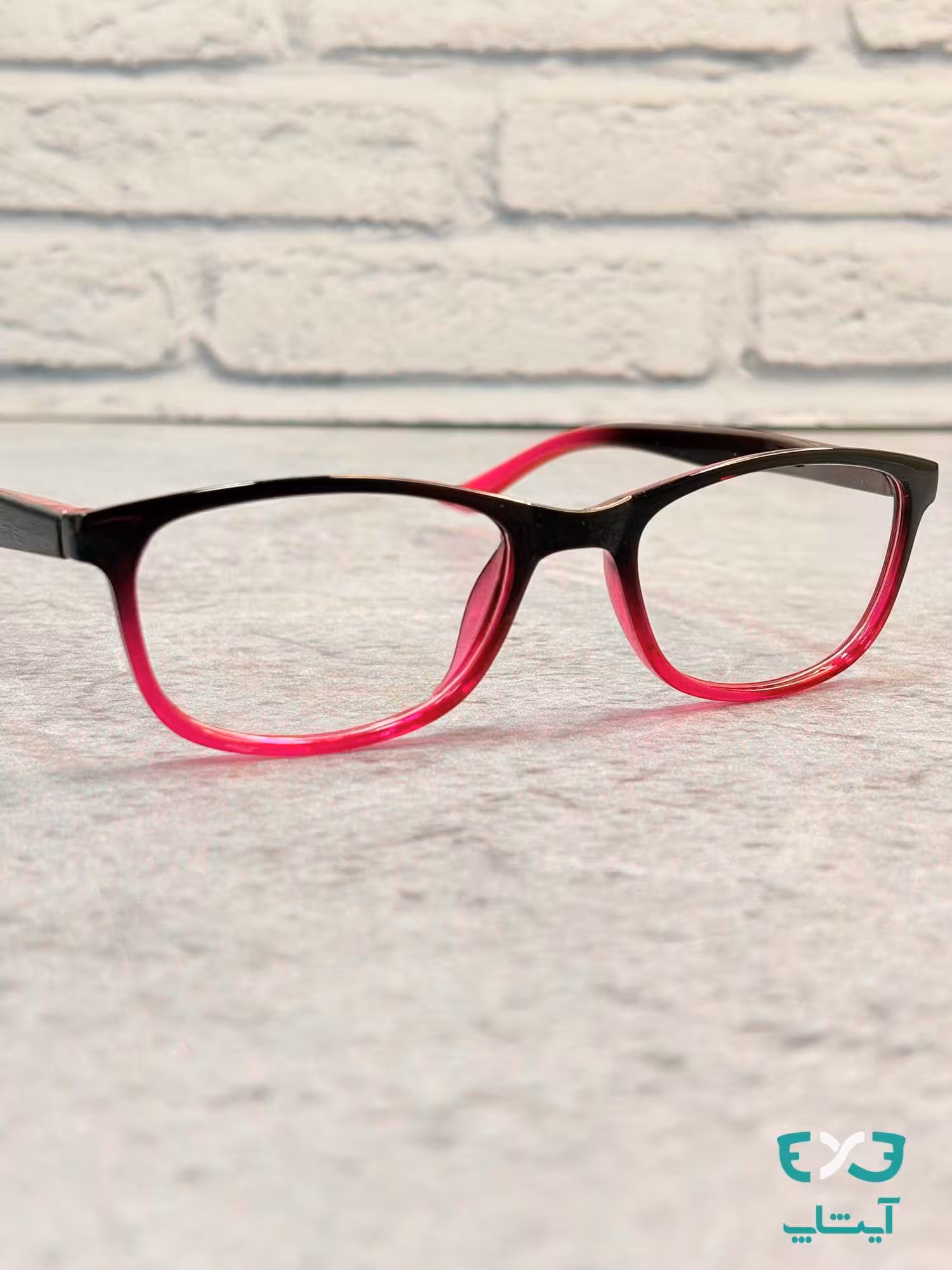 عینک مطالعه شیشه ای مشکی صورتی