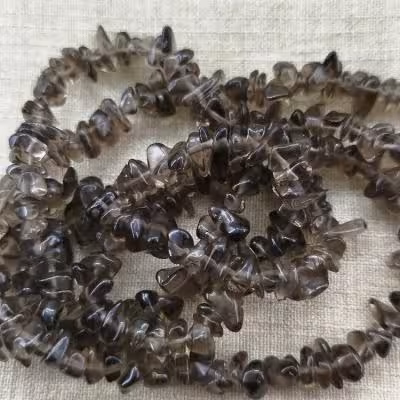 ریسه سنگ کوارتز دودی شکسته (طول ریسه 40 سانتیمتر است)