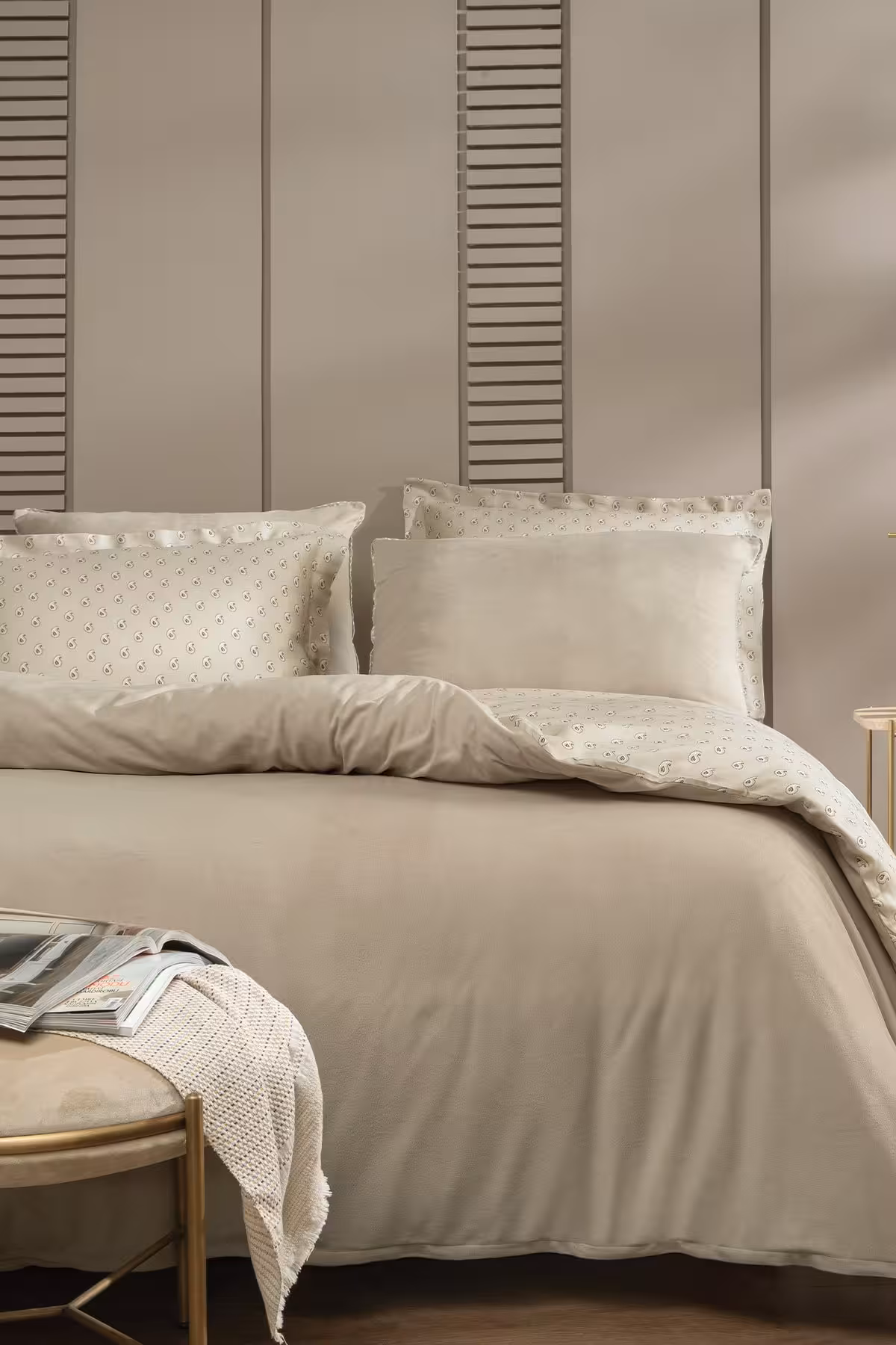 ست رو تختی 2 نفره بژ مخمل یاتاش مدل Arwin کد 1532535