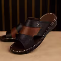 صندل چرم مردانه کد SD031BK رنگ مشکی