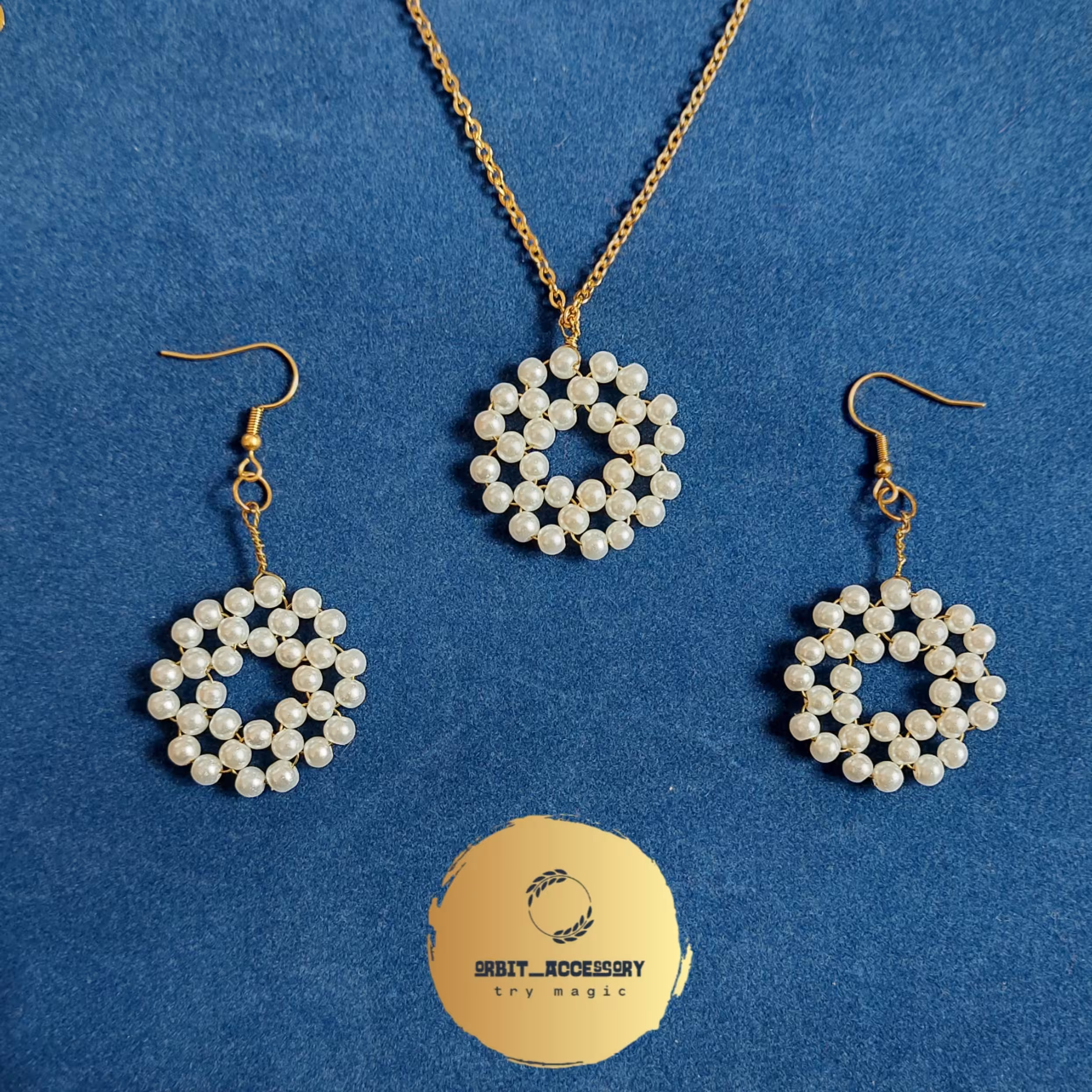 نیم ست مرواریدی