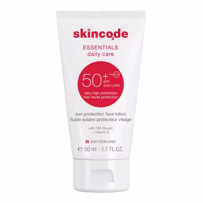 لوسیون ضد آفتاب بی‌رنگ فاقد چربی SPF50 اسکین کد