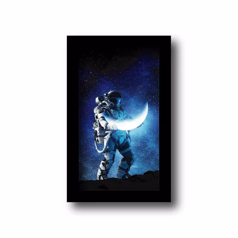 تابلو مدل ناساوفضا طرح فضانورد و ماه کد km12657 | دنیای قاب