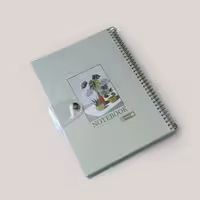 دفتر مدرسه خط‌دار 80 برگ دکمه‌دار طلقی سدری نهال مکث (NAHALMAX)