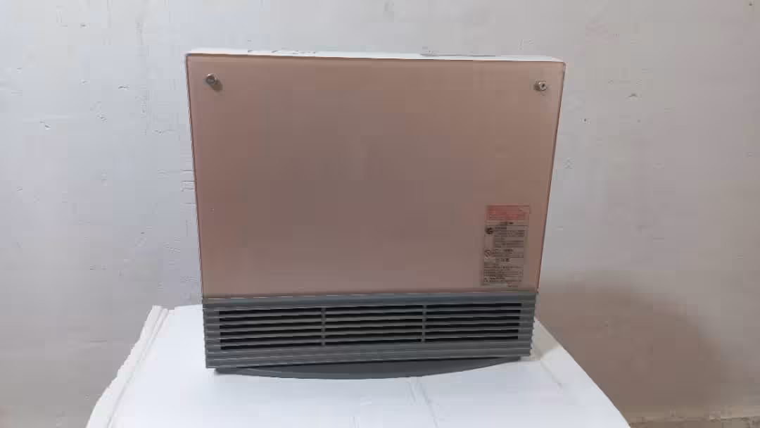 بخاری گازی ژاپنی 4700 وات  دست دوم