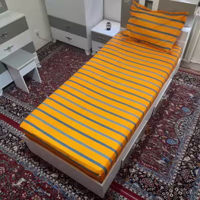 سرویس ملحفه مدل کشدار ni08096 طرح ره راه کد 100 یک نفره دو تکه