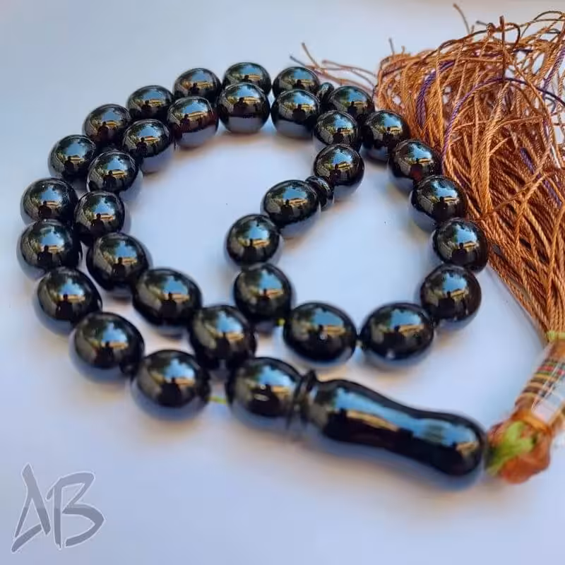 تسبیح سندلوس 33 دانه کد 951 بودار تراش استوانه‌ای لبه گرد رنگ خاص خوشرنگ آقابزرگ